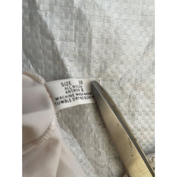 Vintage Shadowline White Lace & Nylon Full Slip Size 38 - Picture 6 of 7